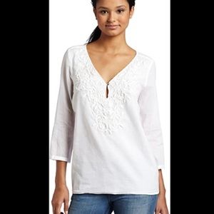 Velvet by Graham and Spencer Aubin top tunic